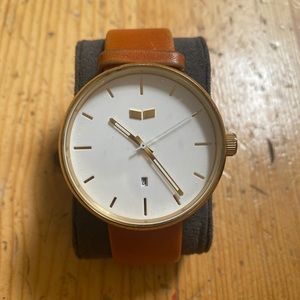 Vestal Roosevelt watch